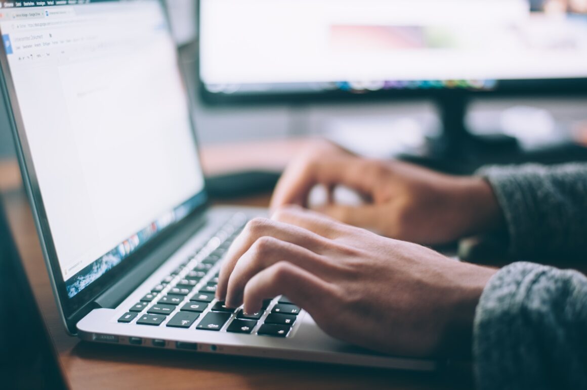 How to Build Trust With Your WordPress Site's Users (5 Key Tips) - ManageWP 2 How to Build Trust With Your WordPress Site's Users (5 Key Tips) - ManageWP